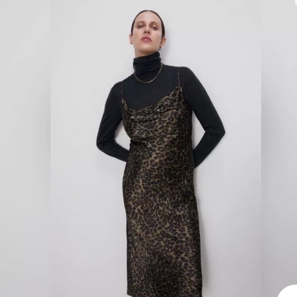 Zara limited edition cowl neck animal print satin midi dress - Picture 3 of 6
